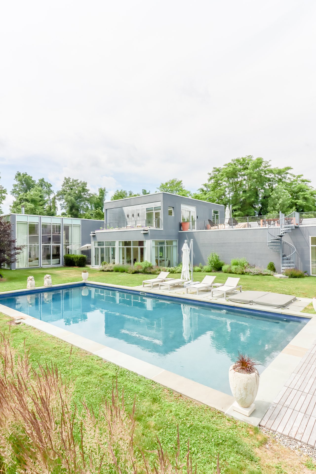 Is a Second Home a Smart Investment? 2015 Market Guide | Beach & Bartolo