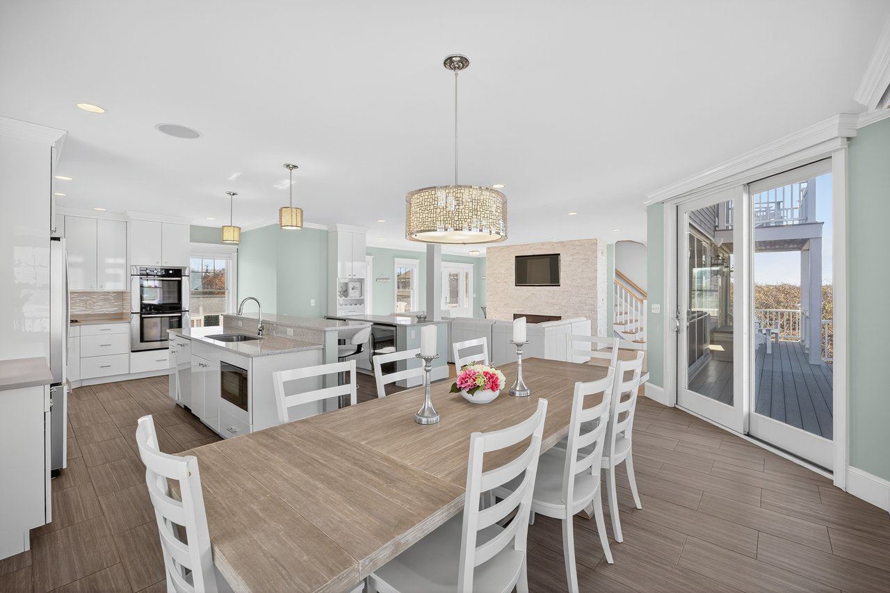 Private Beachfront Residence on Cape Cod Bay