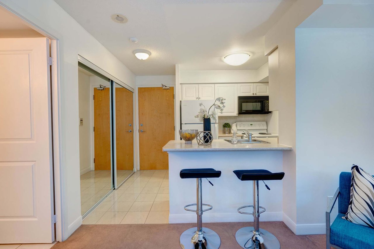 4968 Yonge St, #515