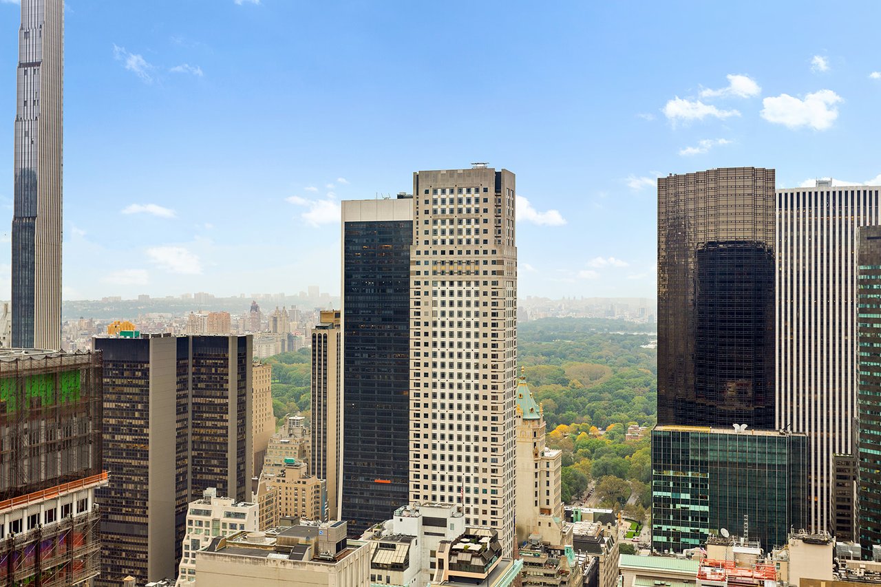 641 5th Avenue #42C
