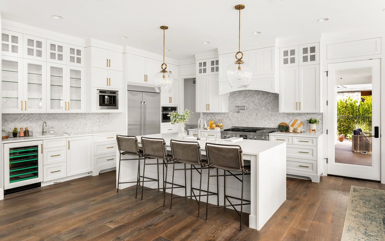 Why You Should Buy a Luxury Home in Chelan, WA