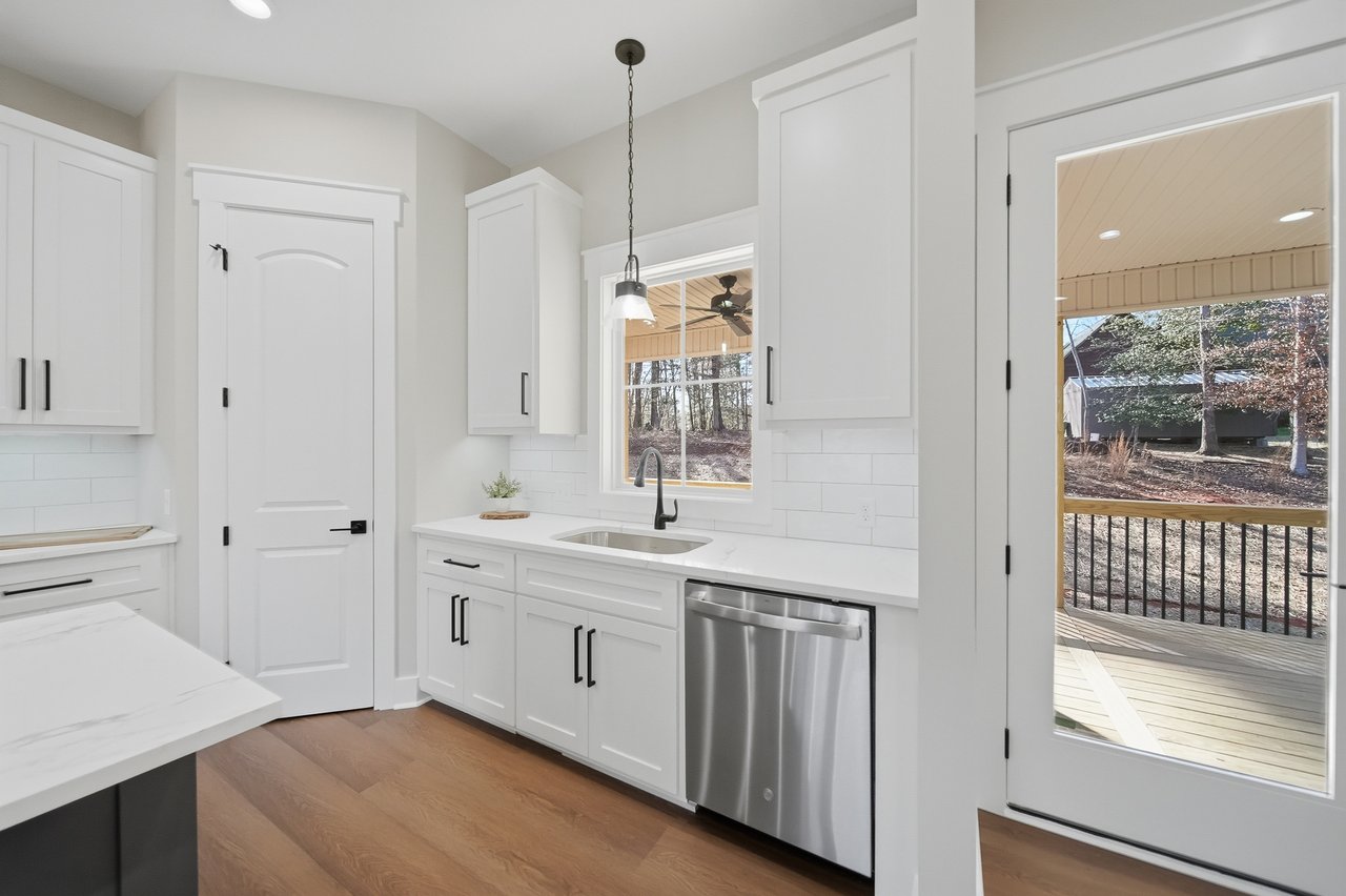 6005 Kathryn Court