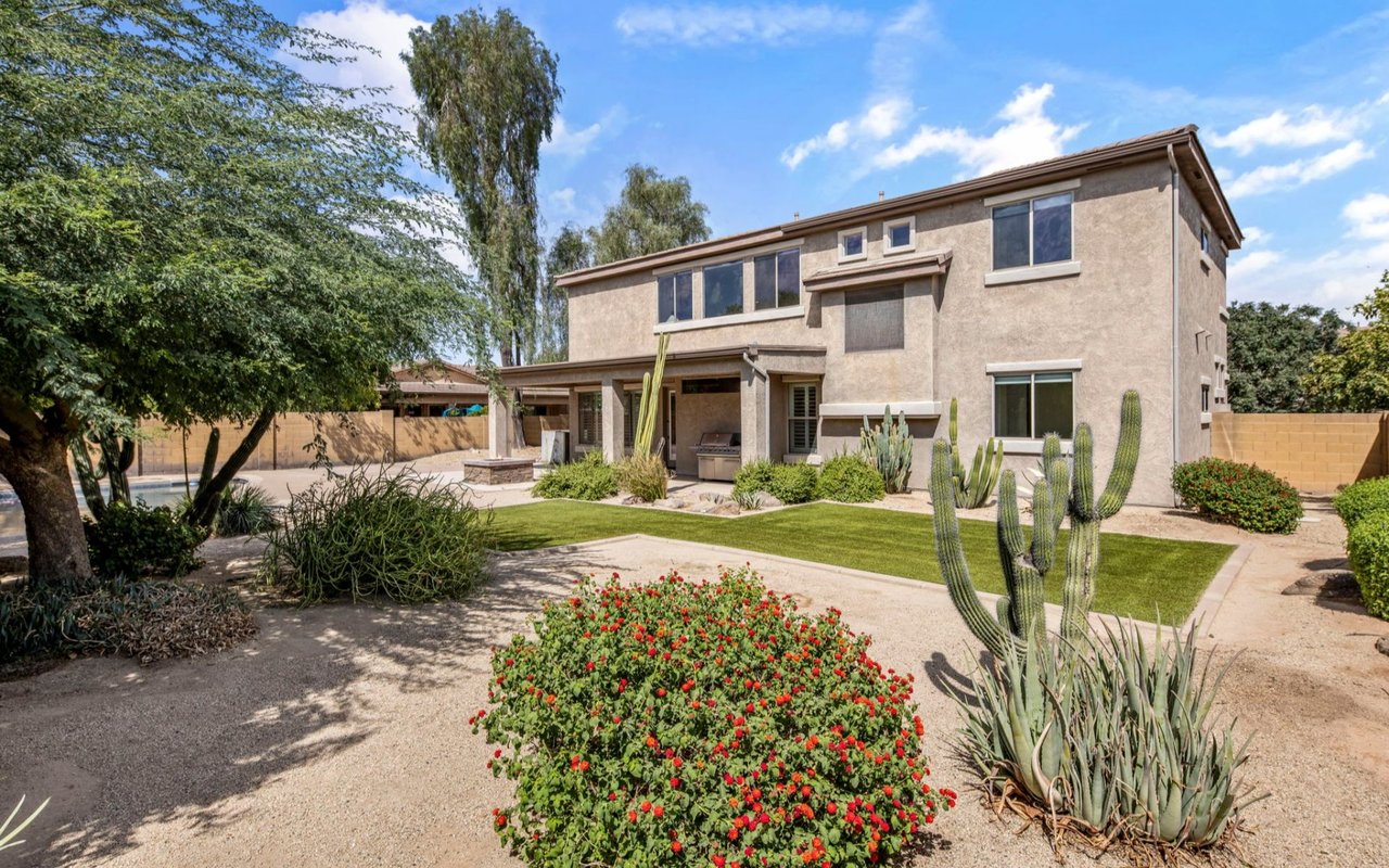315 E Mary Ln