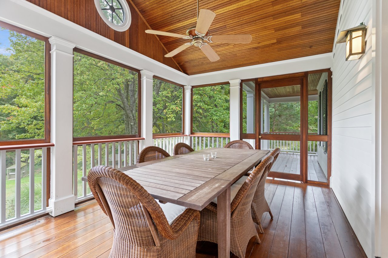 82 Honey Hollow Road