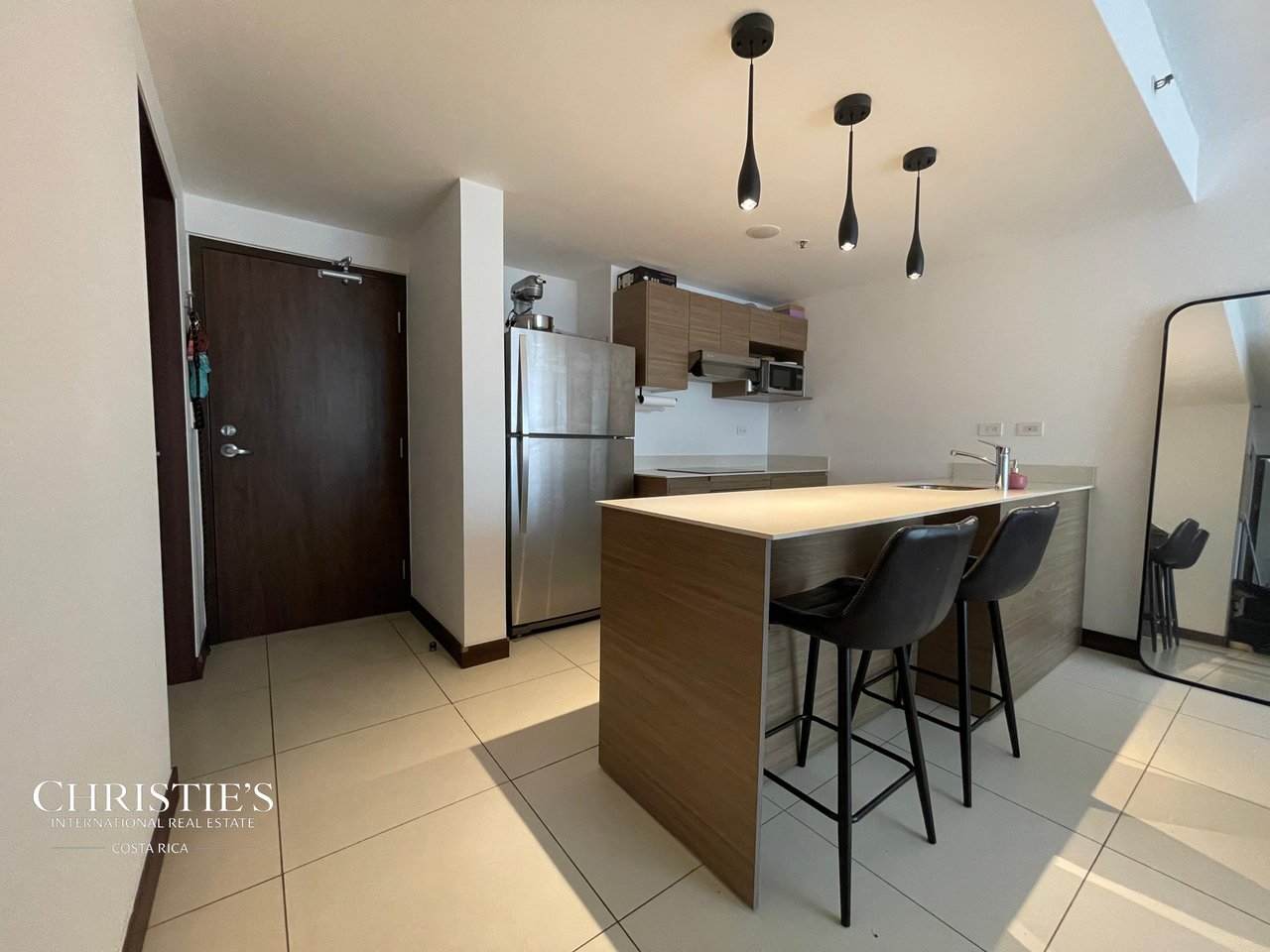 Contemporary 15th Floor Residence at U Nunciatura – Rohrmoser