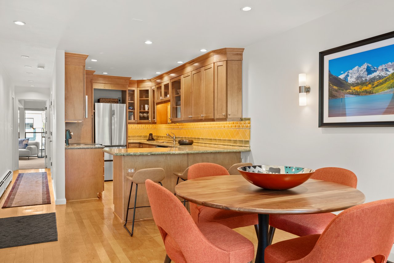 Spacious Condo In the Core of Aspen