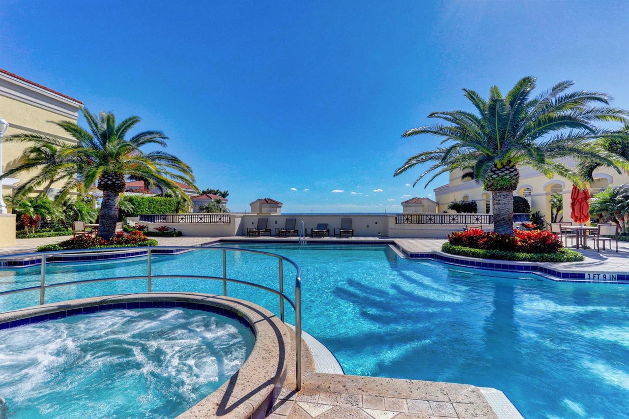 Two City Plaza Condo Unit 511