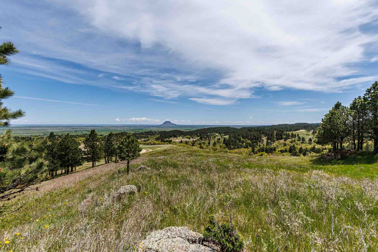 12275 Prairie View Loop