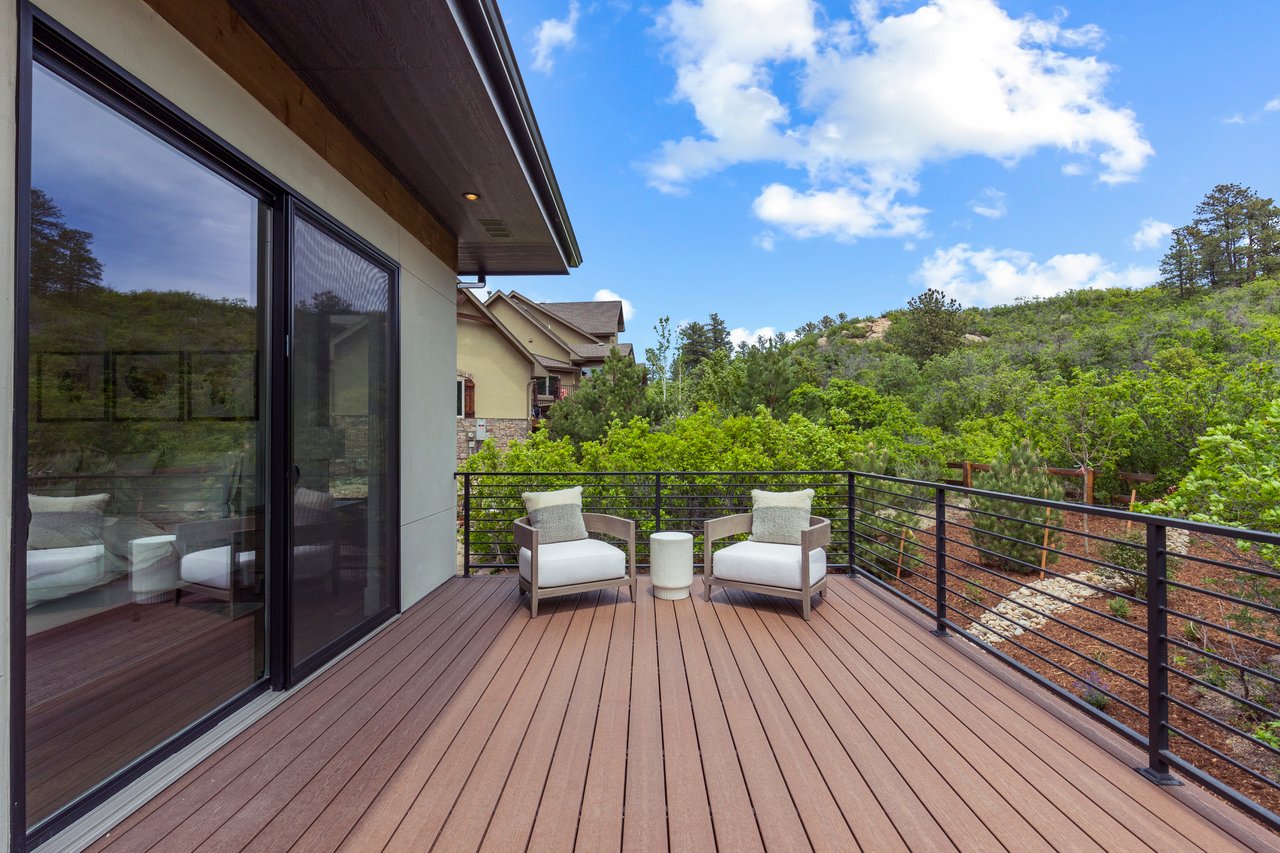 2783 Hawk Point 