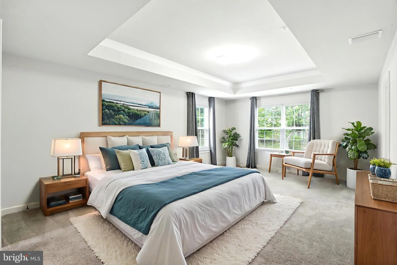 6015 Charles Henry Pl