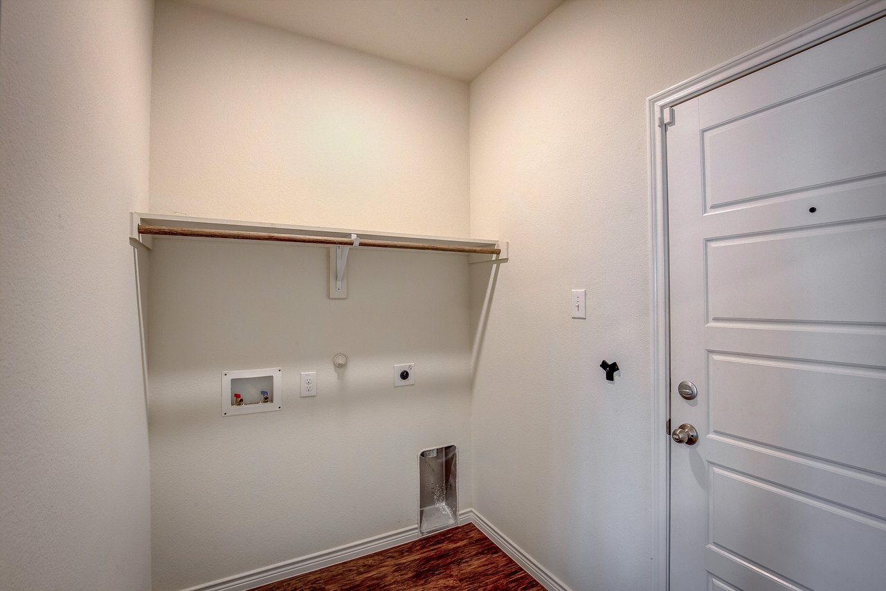 3200 Garden Valley Court