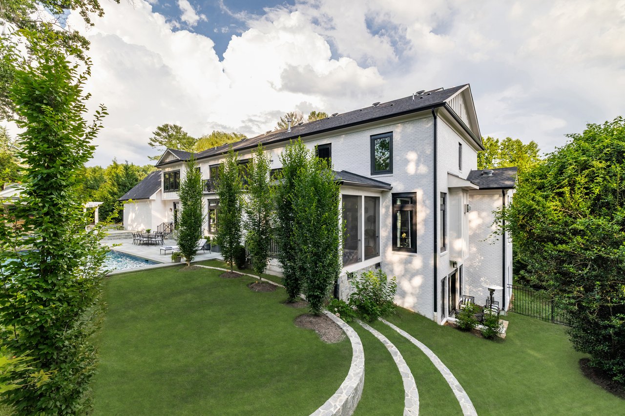 McLean, VA