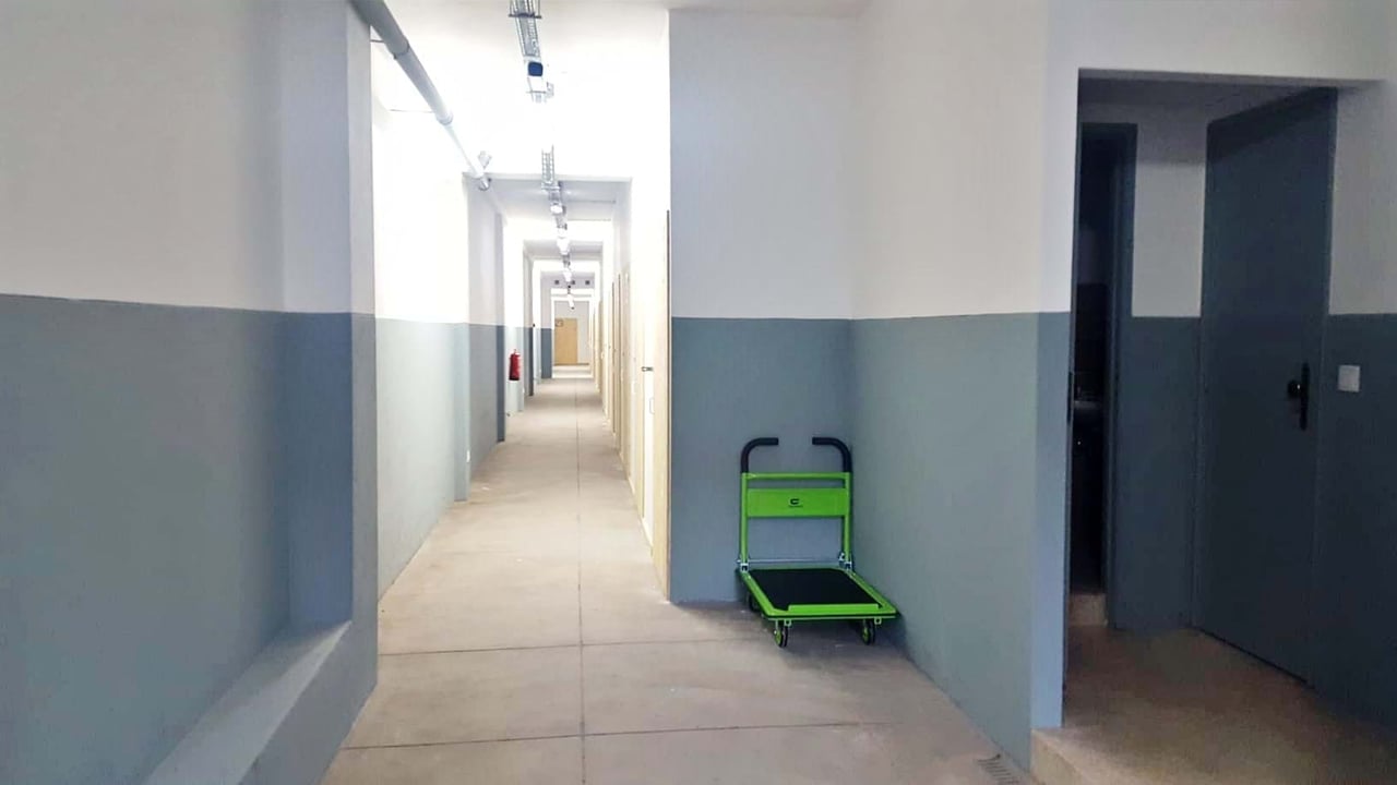 High-Yield Self-Storage Facility for Sale or Rent in Ramalde, Porto