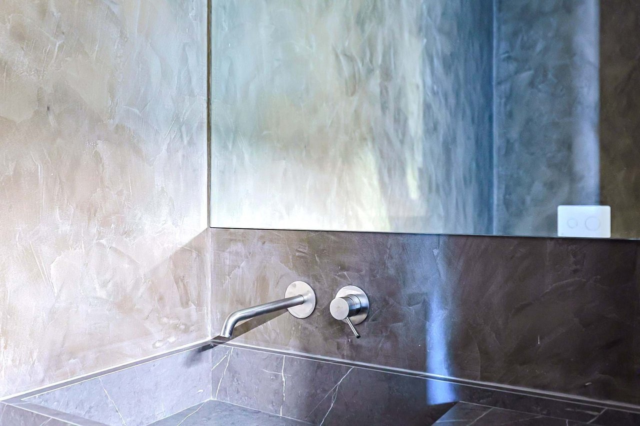 Stylish 2-Bedroom Apartment in the Heart of Lisbon with Exceptional Amenities