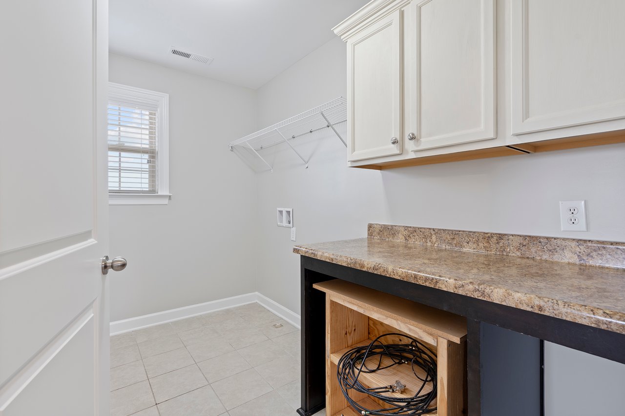 Spacious 5-Bedroom Luxury Retreat