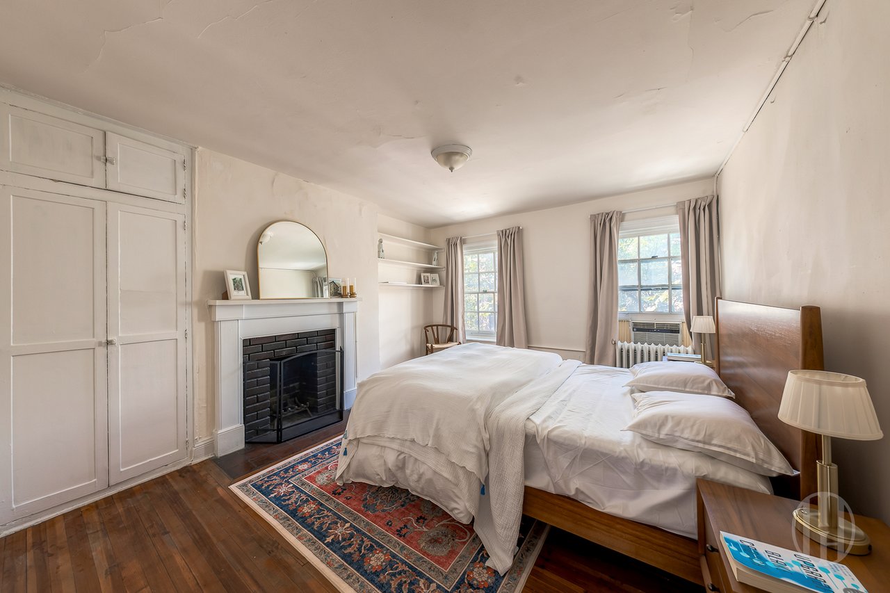 Charles Street House + Carriage House