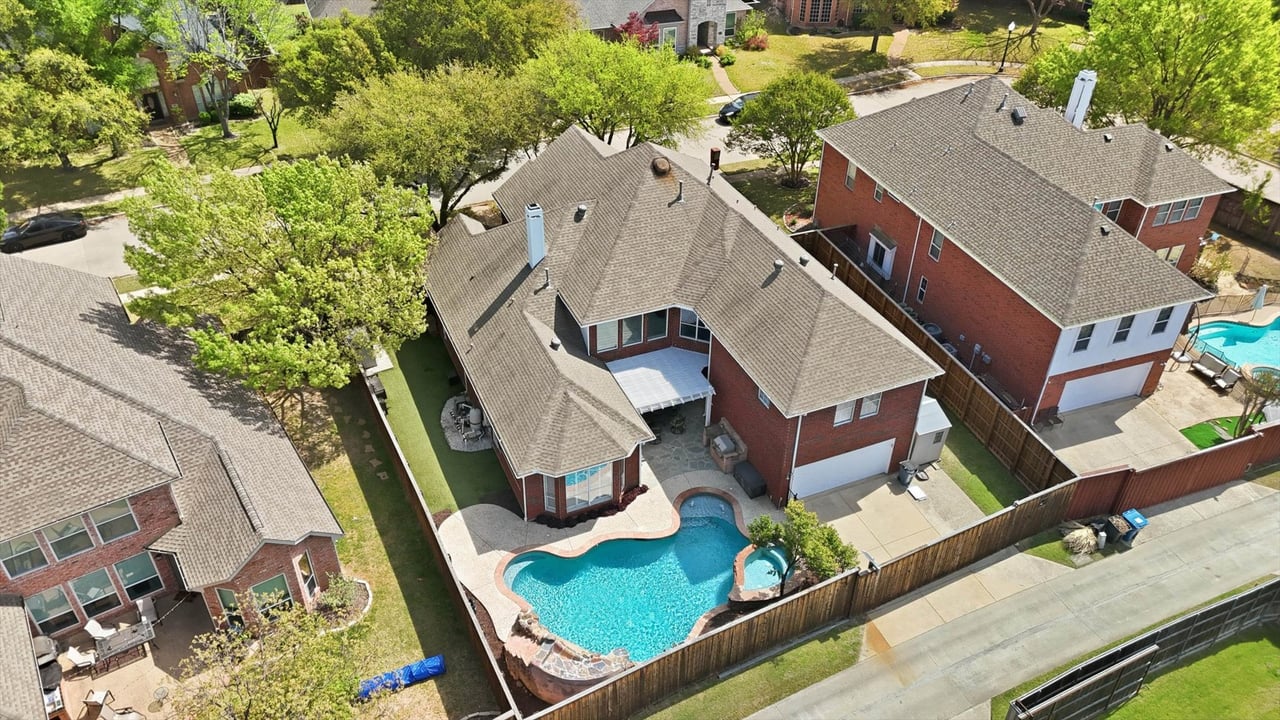 305 Brushy Creek Trail