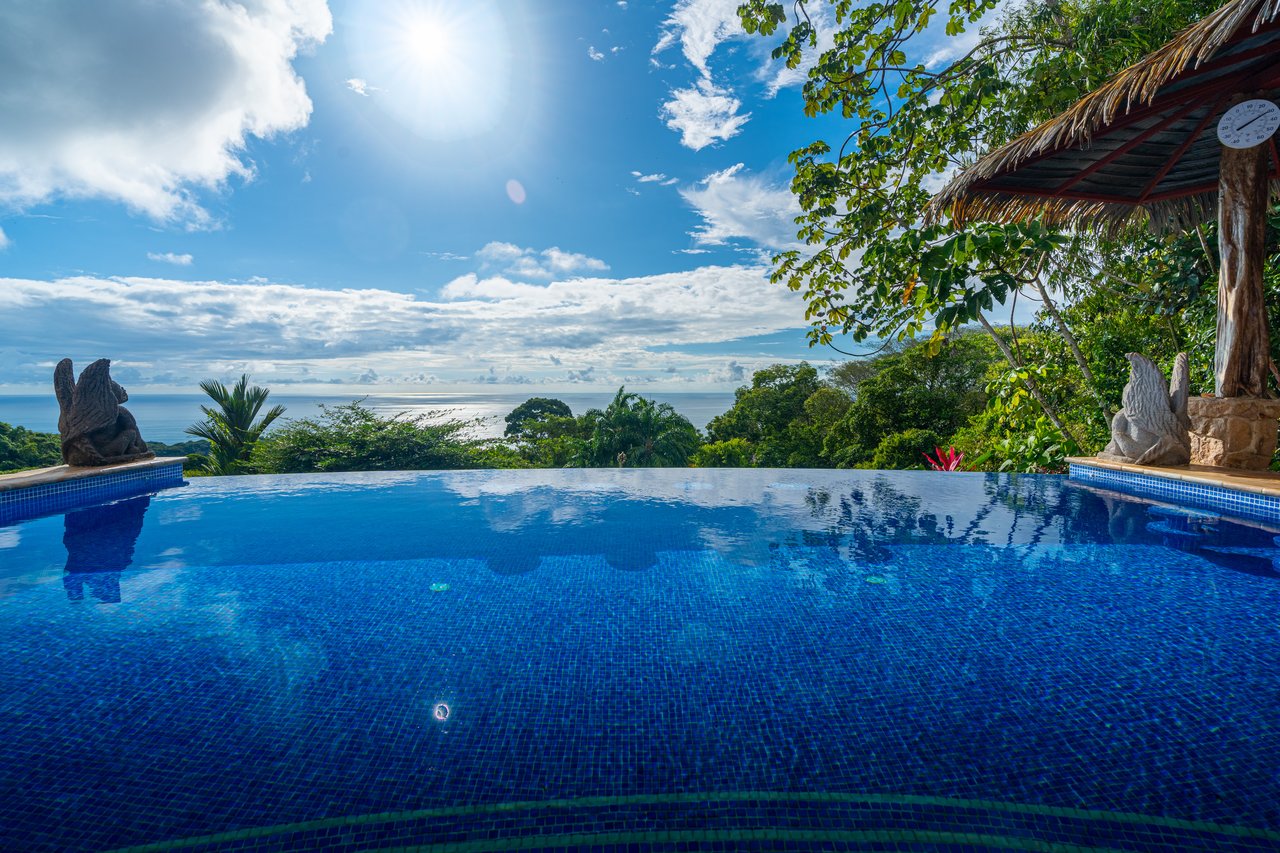 Castillo Puesta del Sol, Escalares - 
