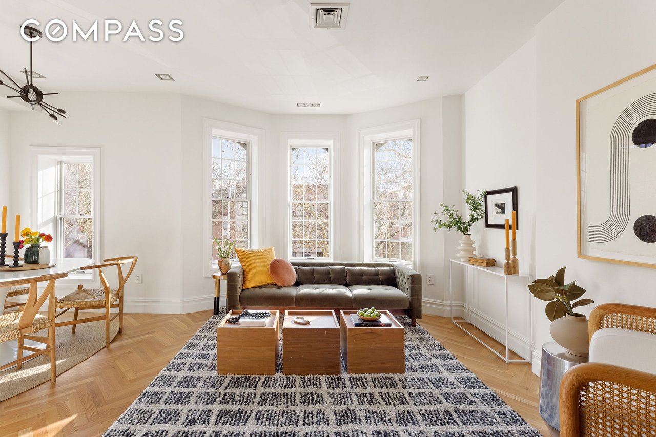 347 Gates Ave, #2A