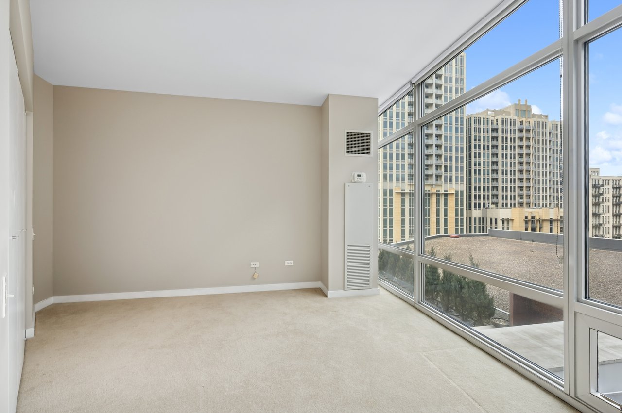 510 W Erie St Unit 604