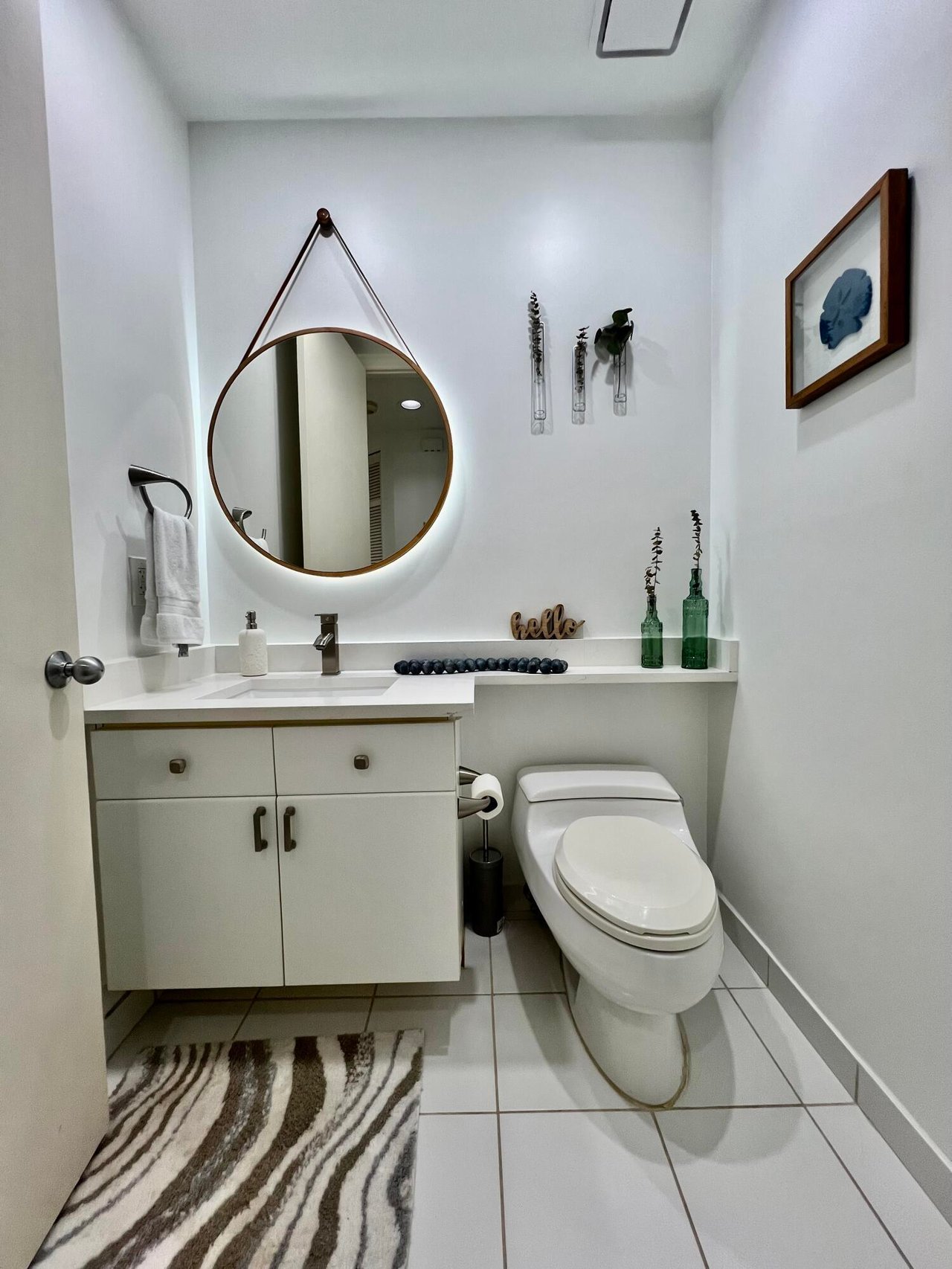 2431 NW 59th St 404