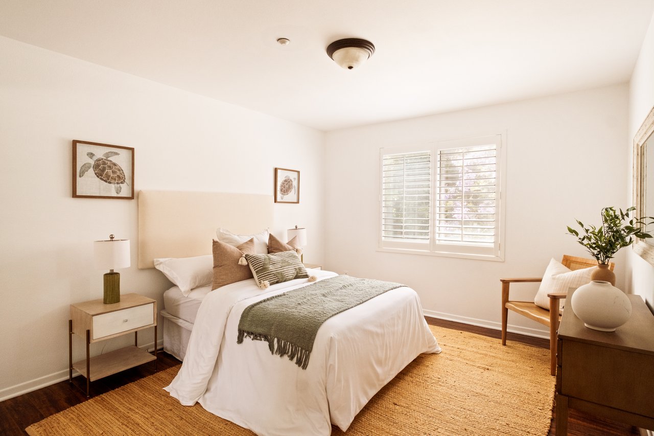 1212 Ocean Park Boulevard #2, Sunset Park