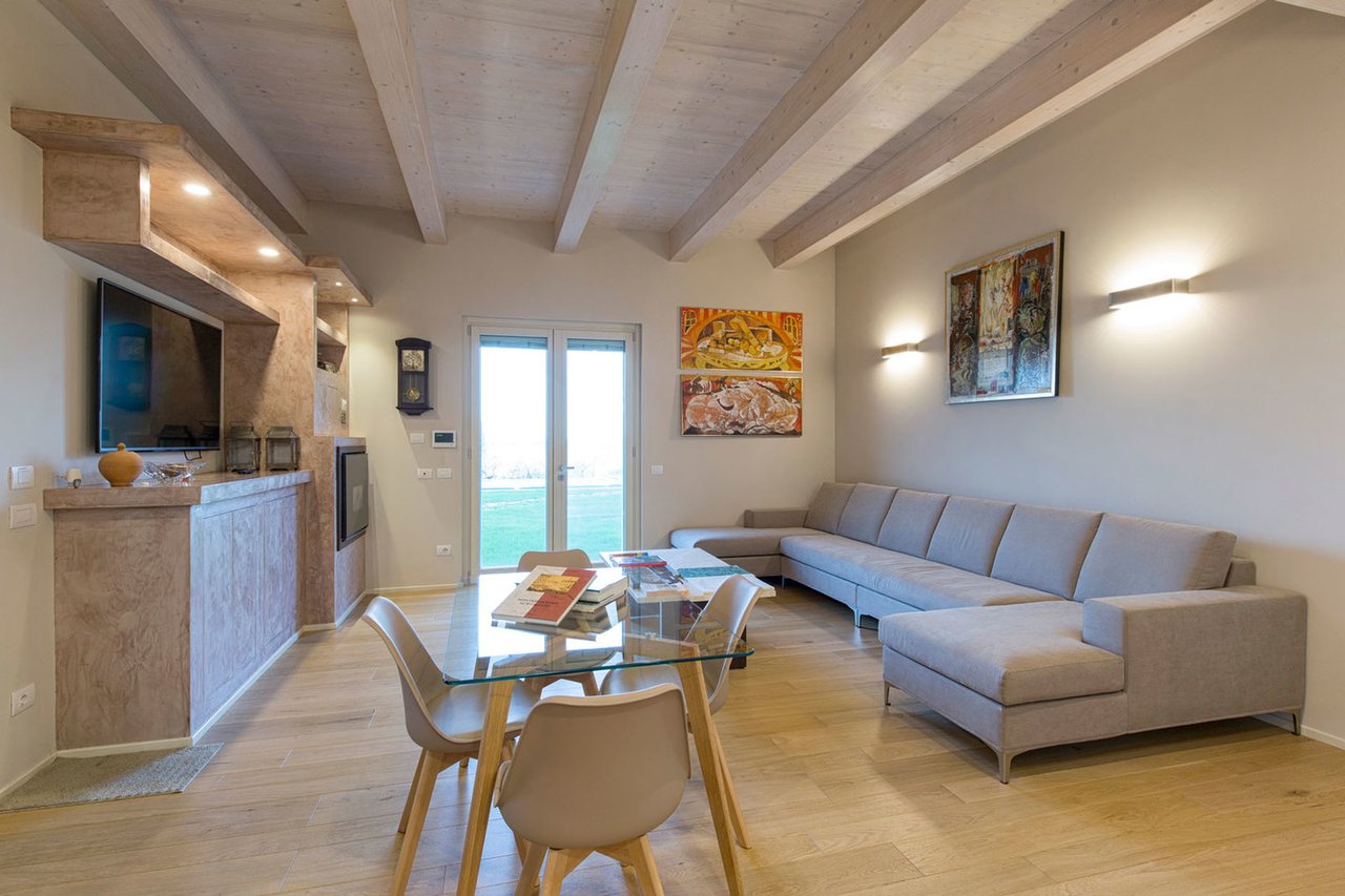 Luxury Countryside Villa