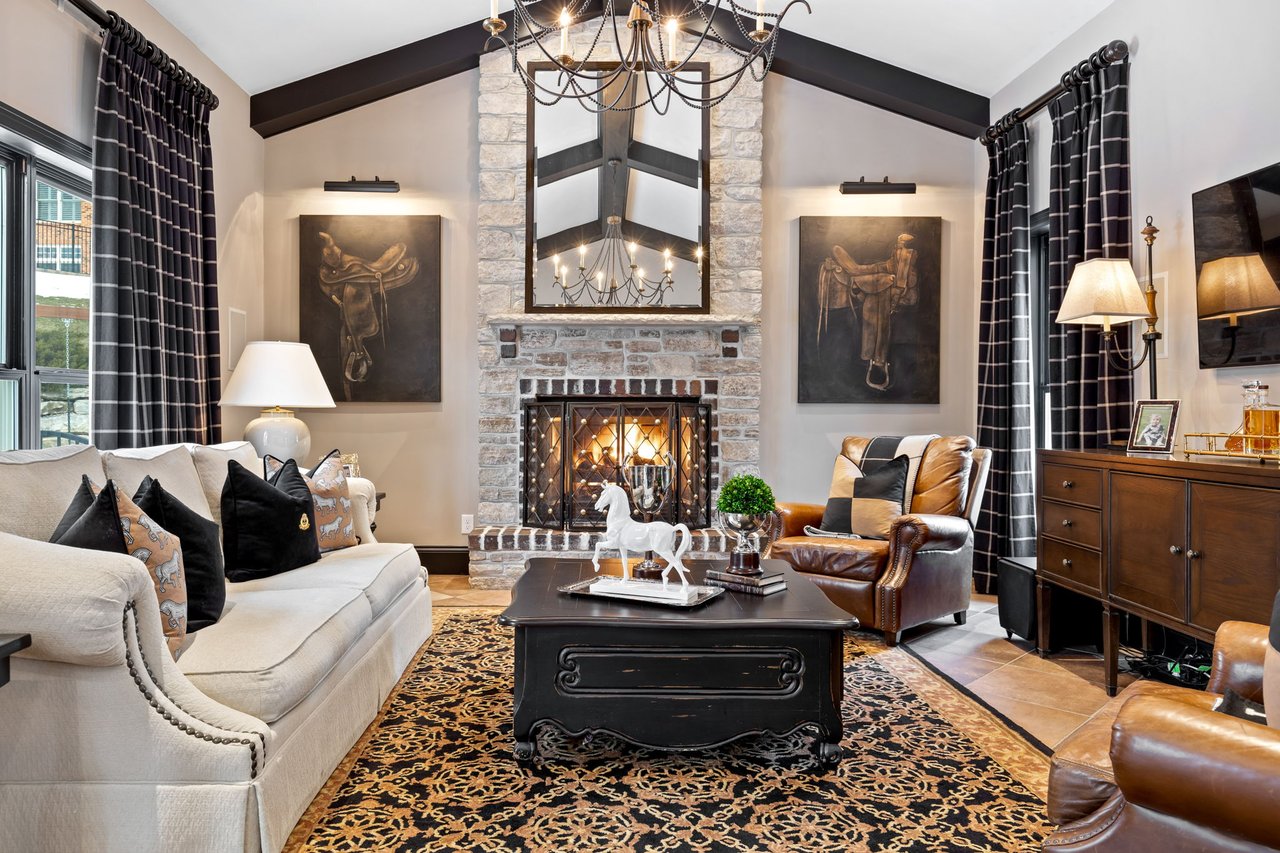 5319 Lancelot Drive