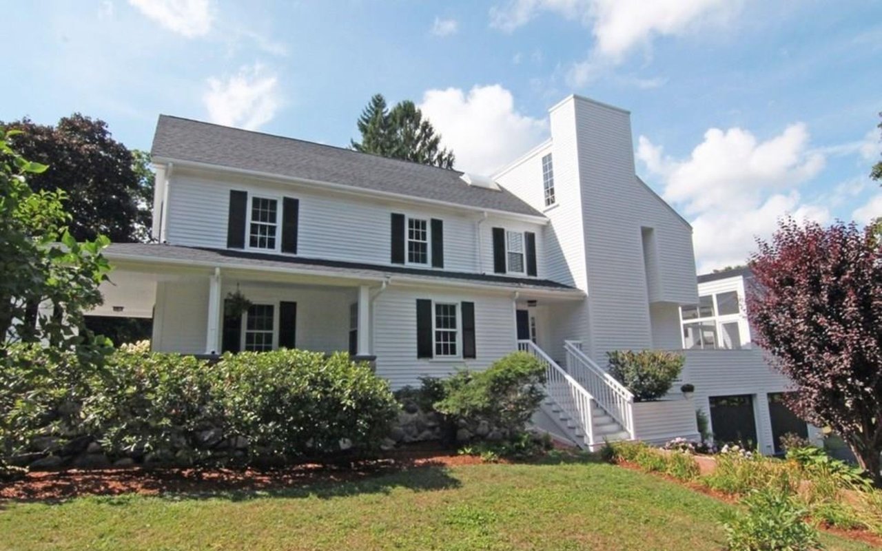 2243 Massachusetts Ave