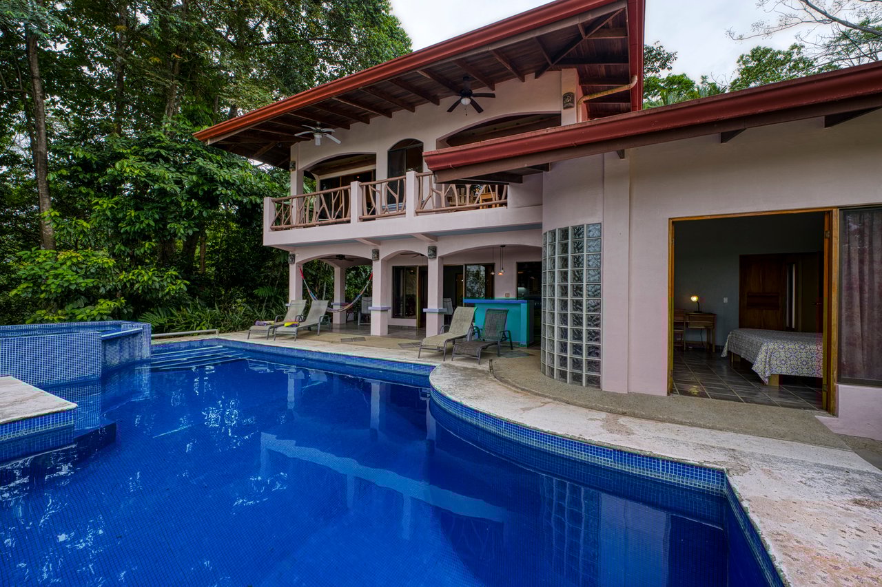 Ocean View home in Ventanas with Privacy