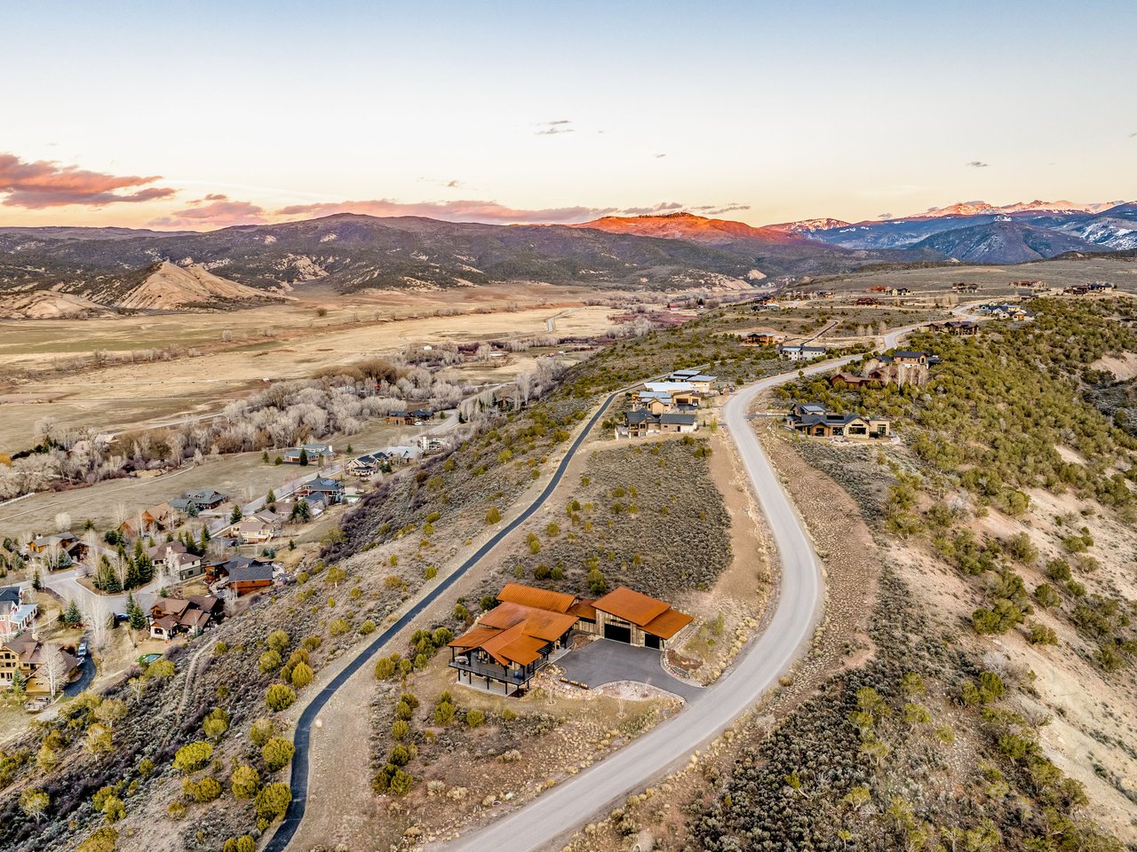 891 E Haystacker Drive