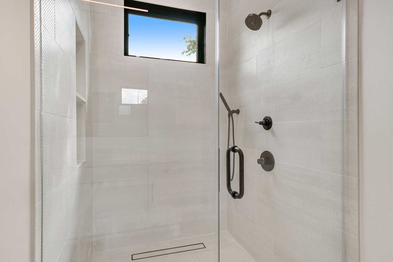 	  	1138 Basil Rd, Mclean, VA 22101