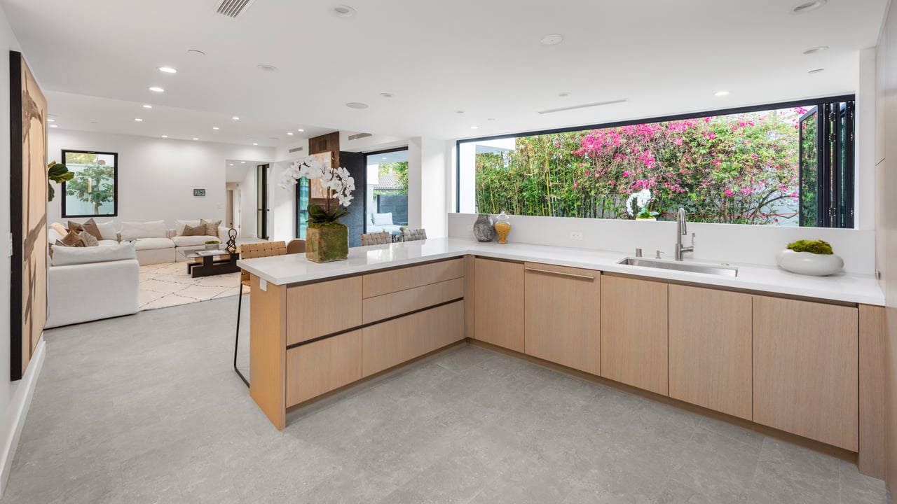 218 Alta Ave
