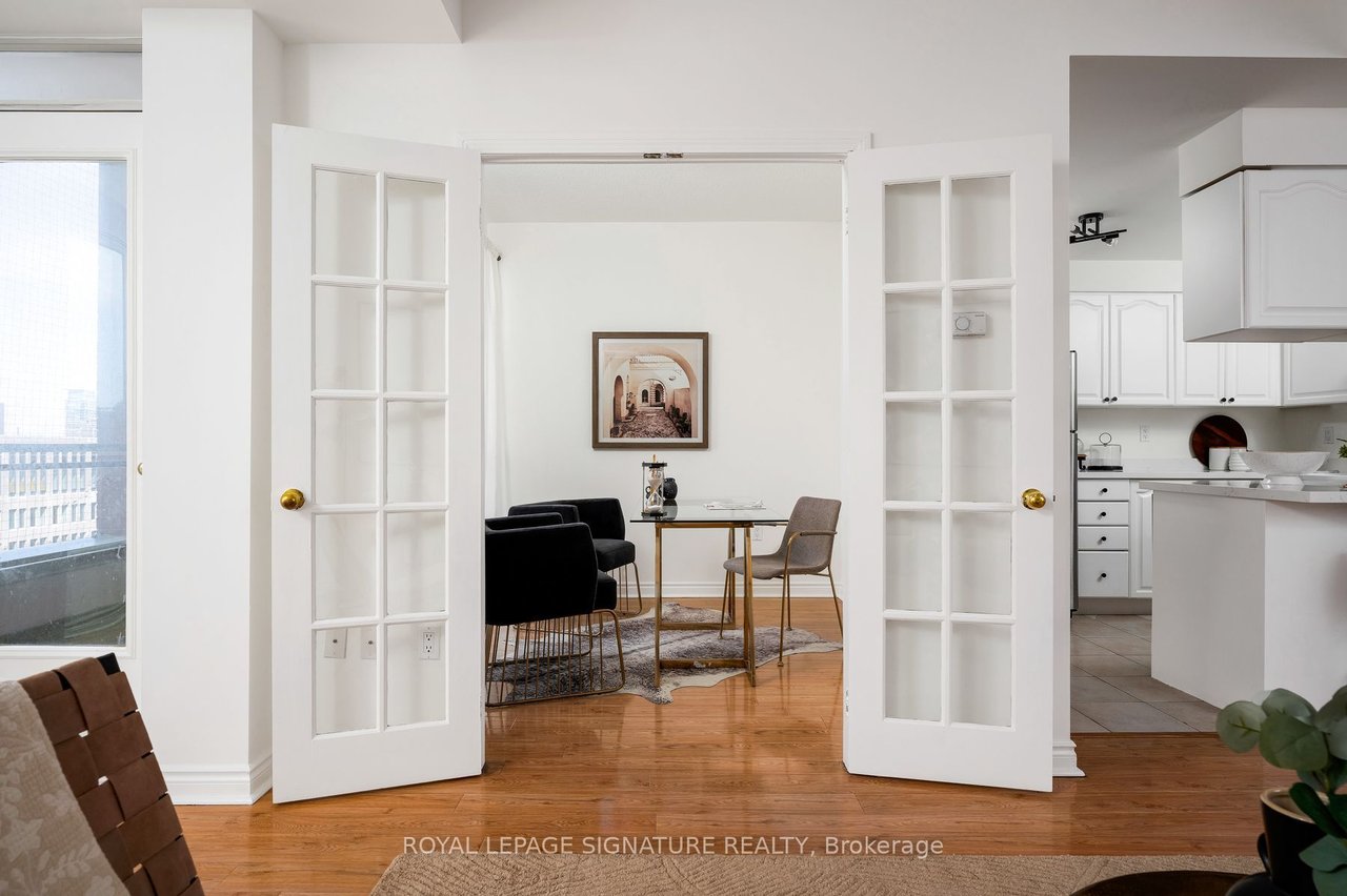 PENTHOUSE FOR DOWNTOWN LIVING 