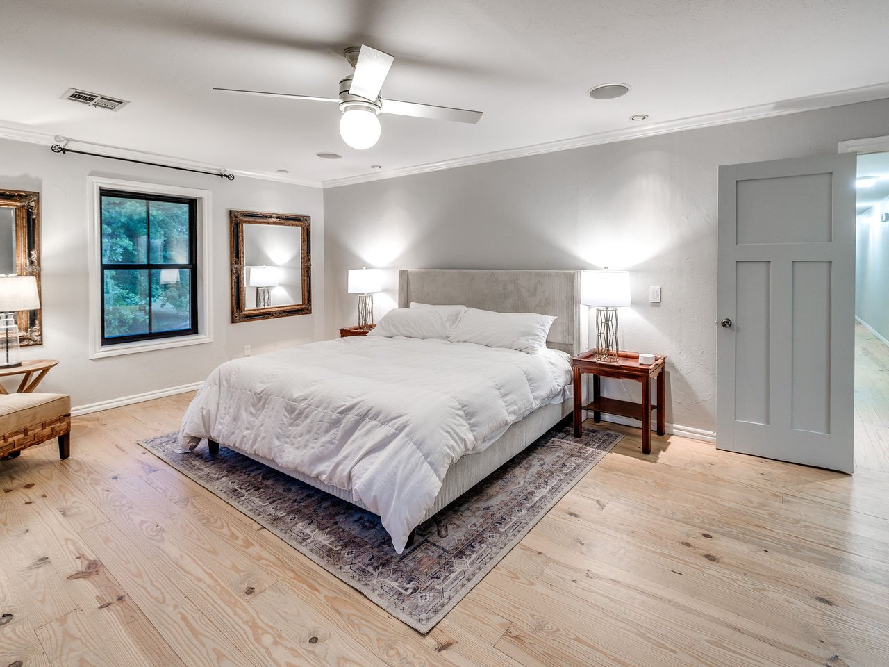 LISTING OF THE WEEK • OKLAHOMA LUXURY  Five Acres. Four Bedrooms. Zero Compromises - 13500 Three Oaks Dr Jones, Oklahoma - Wyatt Poindexter - The Agency Oklahoma 