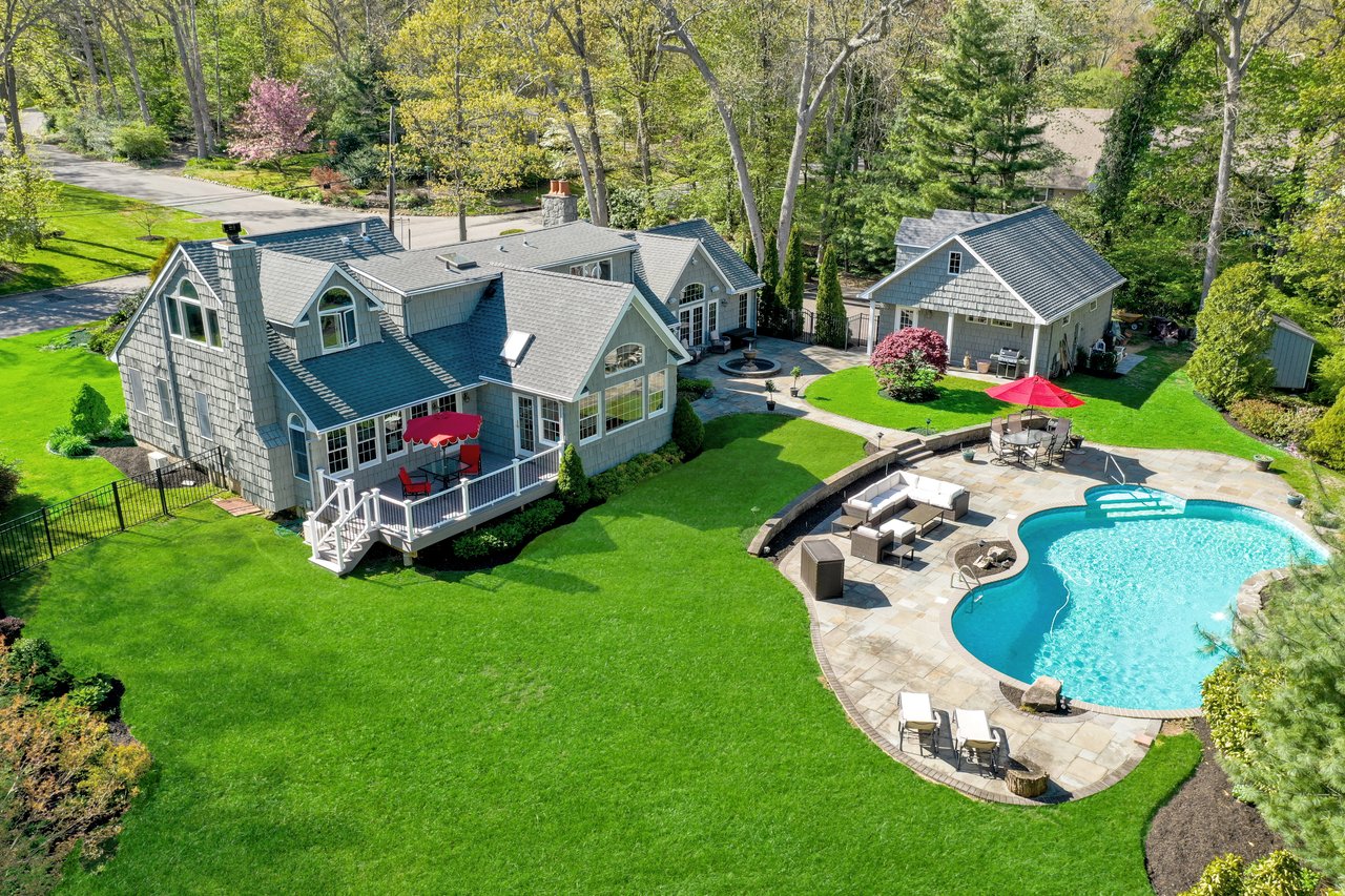65 Brookhill Lane