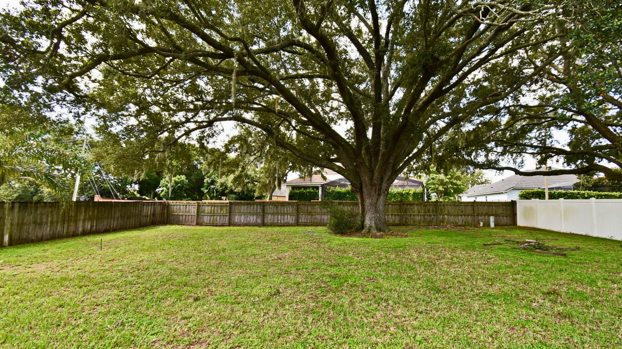 Three-Bedroom for Lease in Orlando's Bay Lakes Neighborhood