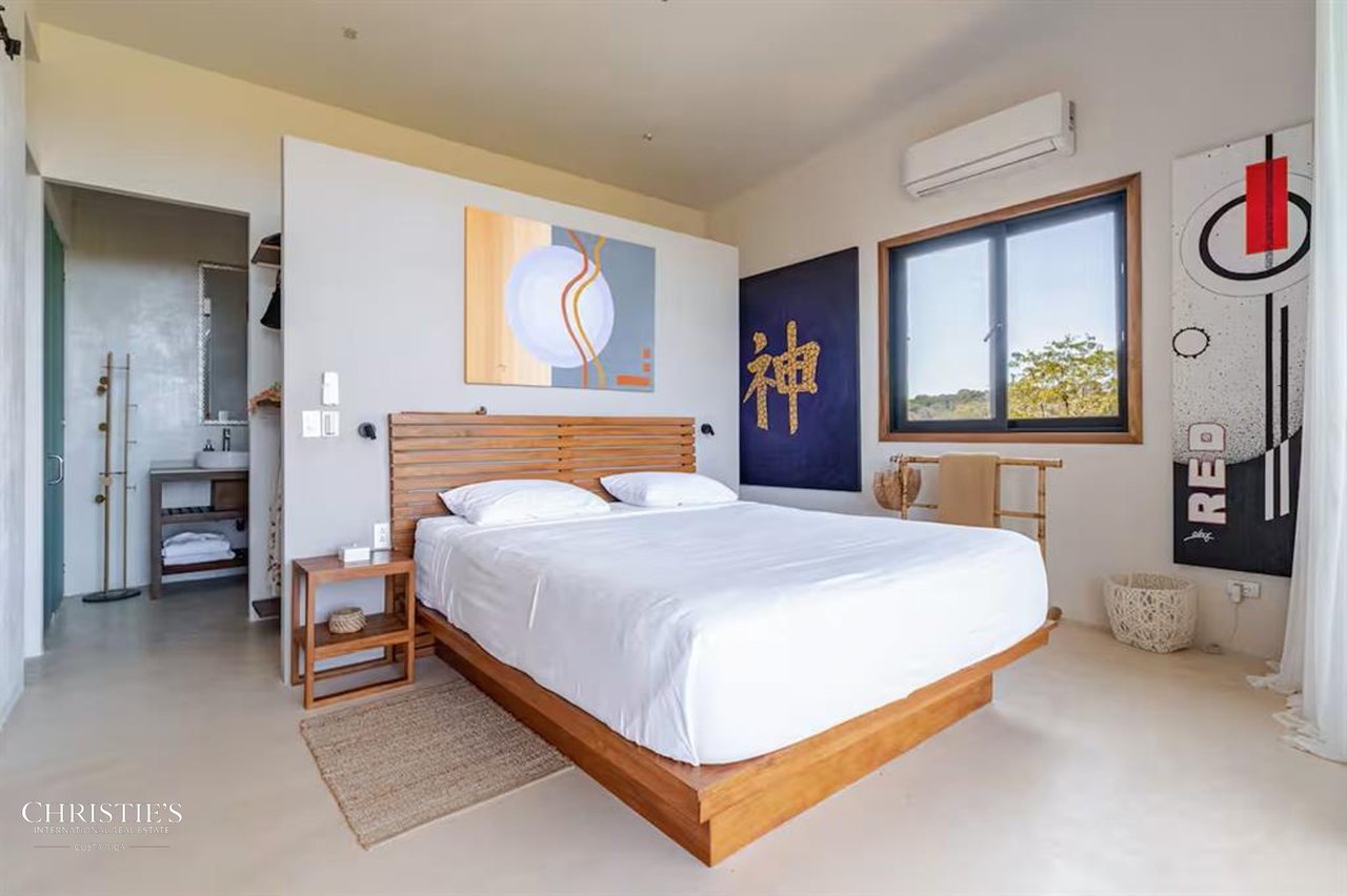 High Enough – Ocean and Jungle View Fourplex 