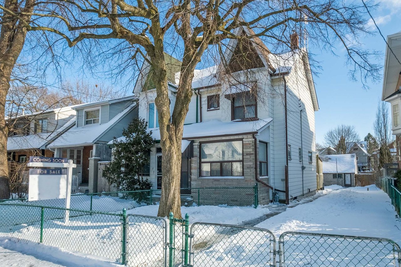 5 Kimberley Ave