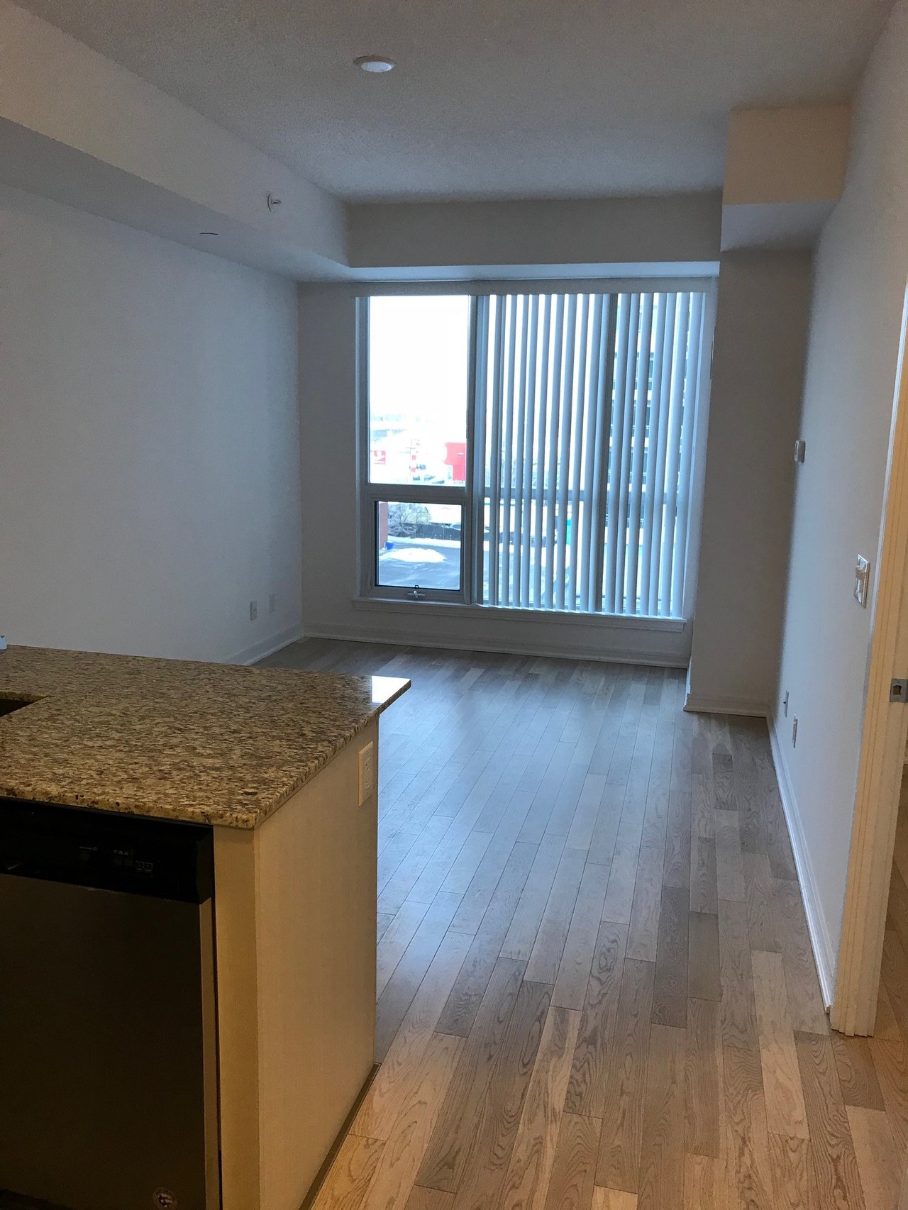 9201 Yonge St Unit: 418