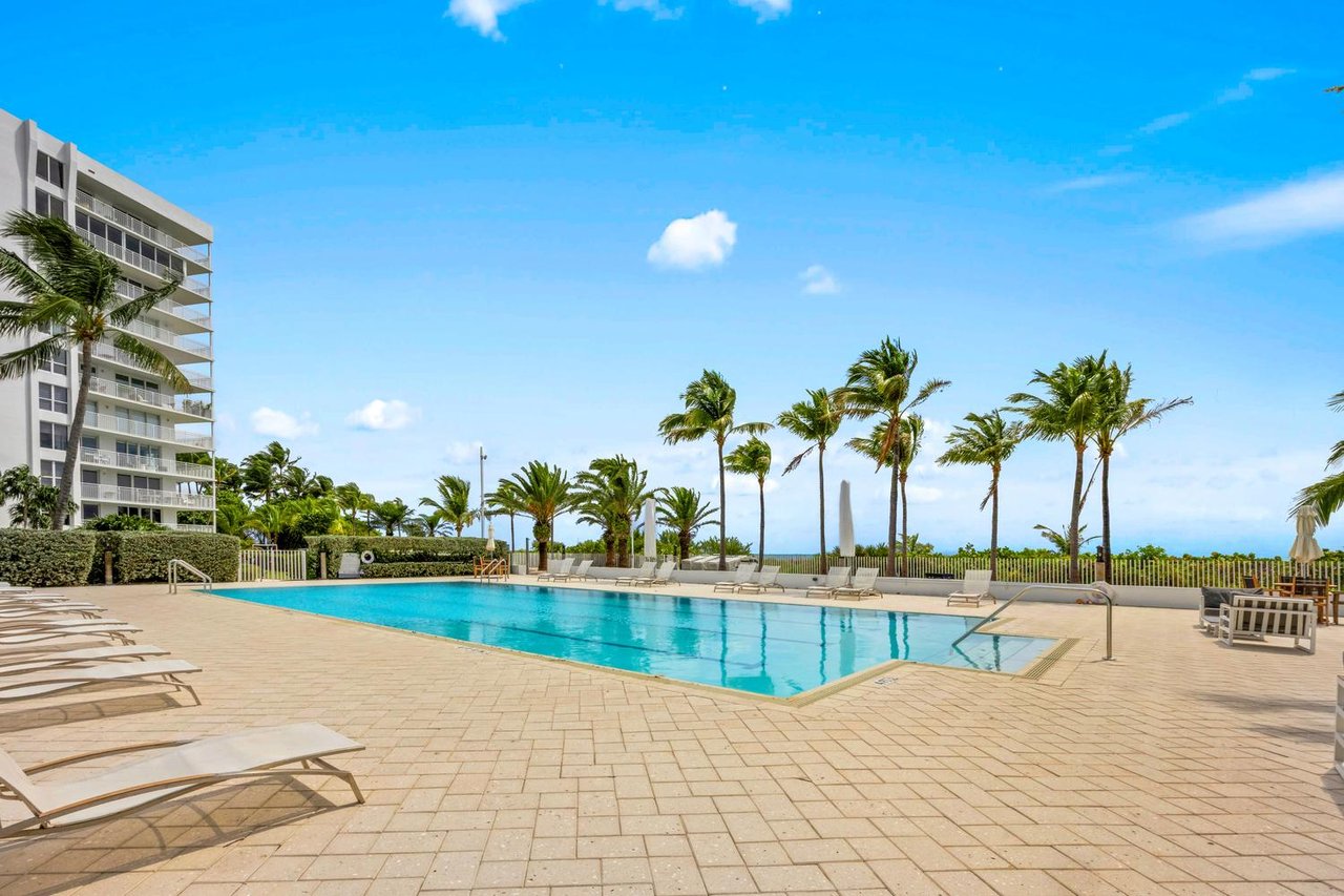 Oceanfront Living in Key Biscayne