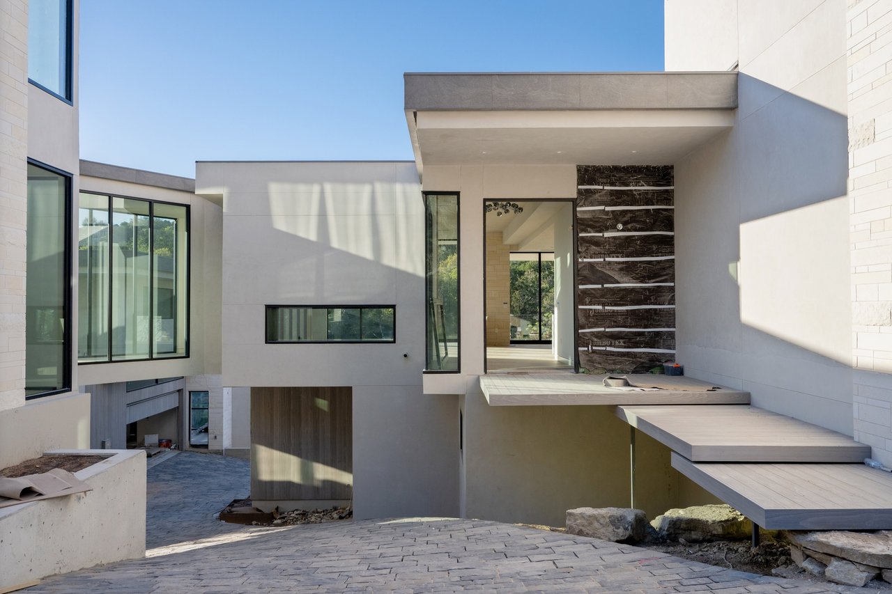 716 Laurel Valley Road