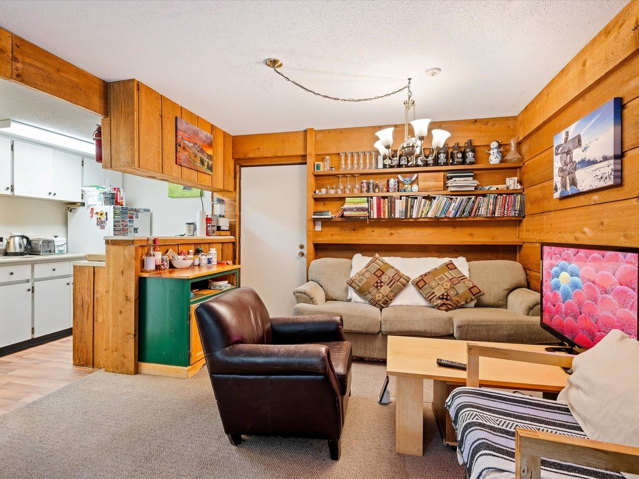 14-8073 Timber Ln