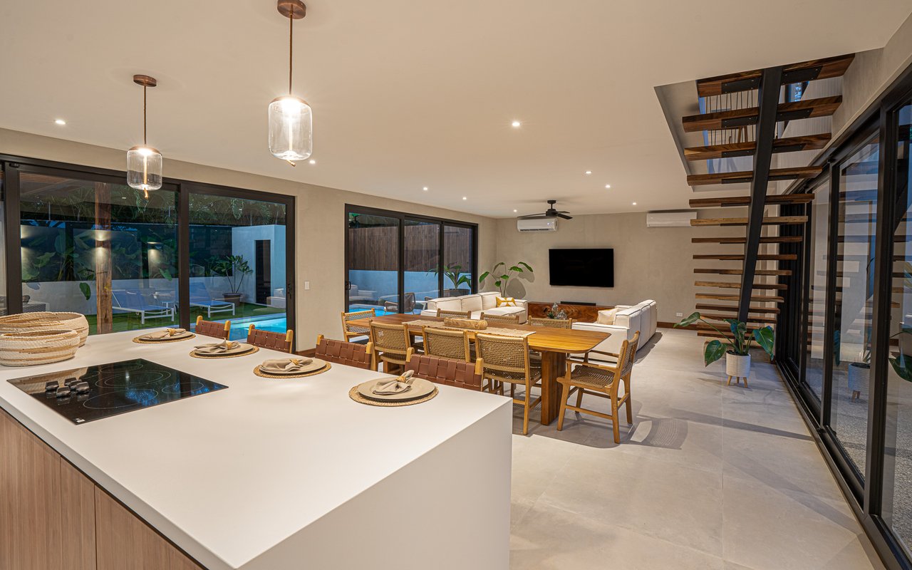 Casa Ko | Tropical Modern 4BR Retreat in Tamarindo with Exclusive Beach Club Membership