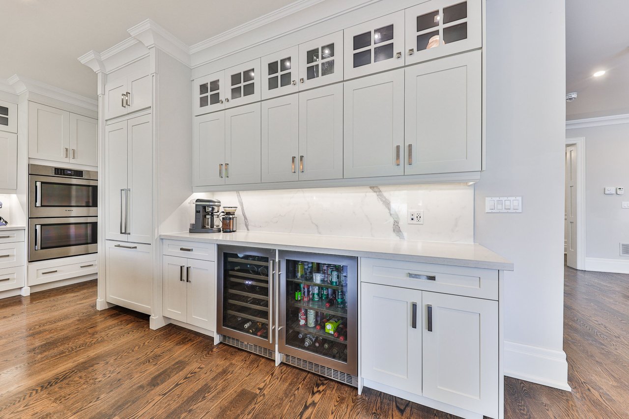 2361 Hixon Street, Oakville