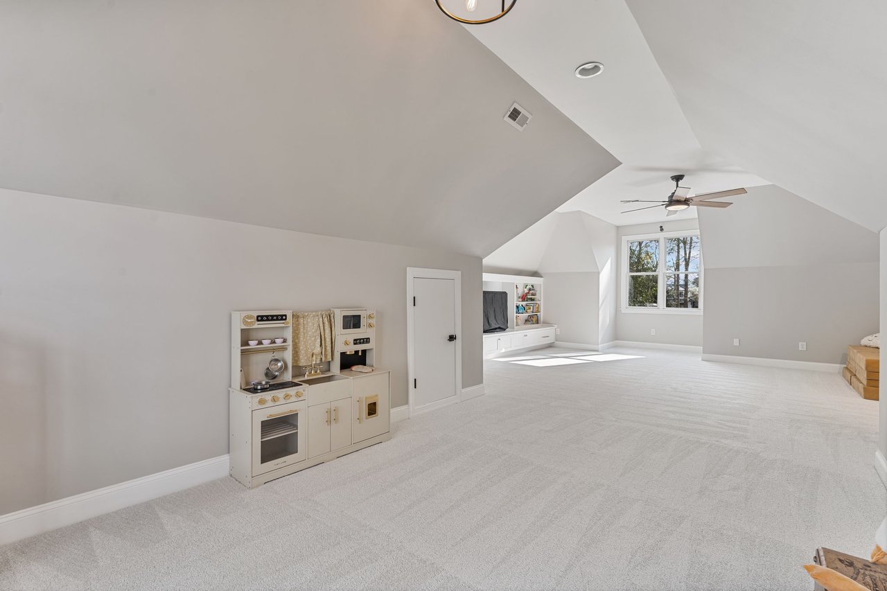 182 Malibu Rd