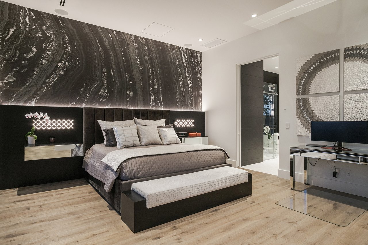 6914 E Cactus Wren Road