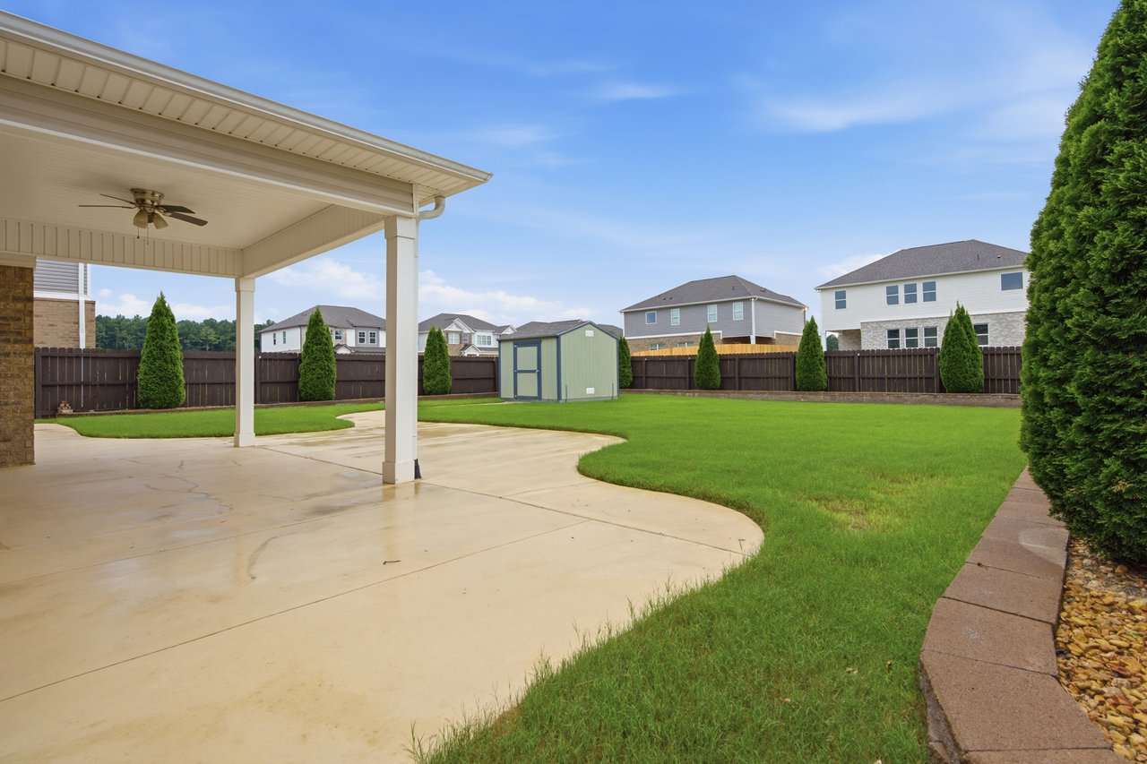 Spacious 4-Bedroom Living Near Redstone Arsenal & MidCity!