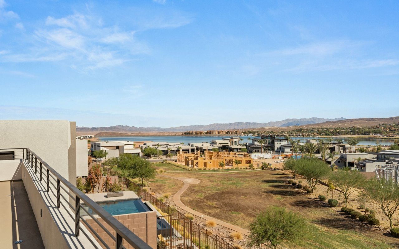 25 Canyon Bay Drive