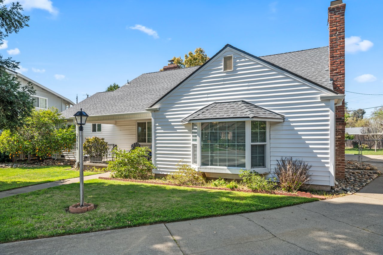 3529 Ridgewood Way